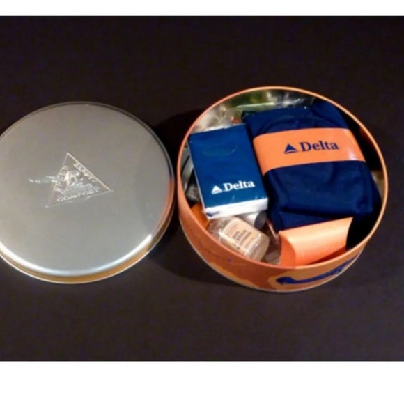Delta Air Service Vintage Tin Speed Safety Comfort - Picture 1 of 7